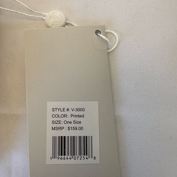 Beautiful Valentino Orlandi Logo Crossbody! New with tags! $159 MSRP - Picture 4 of 5